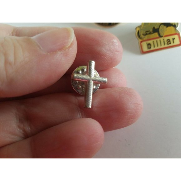 Vintage Lot of 7 Pins Cross Bar The System Good Sam billiar etc - Picture 3 of 11